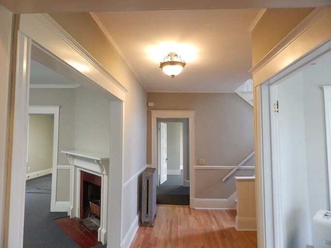 306 South St, Pittsfield, MA à vendre - Photo intérieure - Image 2 de 3