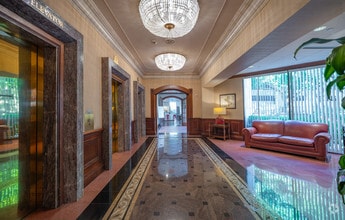 2999 N 44th St, Phoenix, AZ for sale Interior Photo- Image 2 of 2