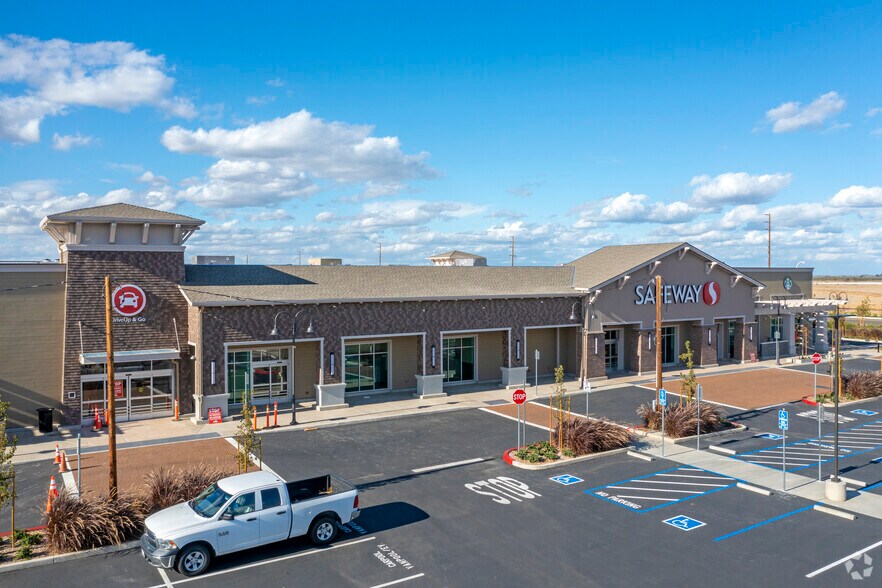 19555 Mountain House Pky, Mountain House, CA à vendre - Photo principale - Image 2 de 7