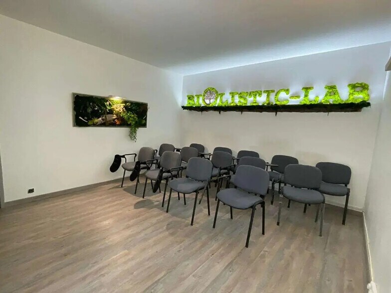 Retail in MONTFAVET for sale - Building Photo - Image 3 of 18