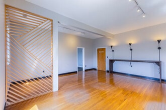408 N Euclid Ave, Saint Louis, MO for lease Interior Photo- Image 2 of 4