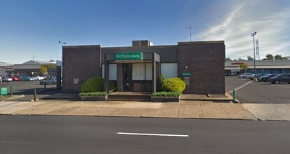 9309-9377 Krewstown Rd, Philadelphia, PA for lease Building Photo- Image 2 of 3