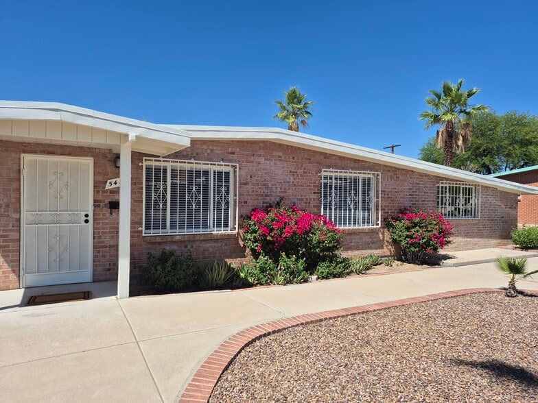 5453 E 4th St, Tucson, AZ à vendre - Photo du bâtiment - Image 1 de 17