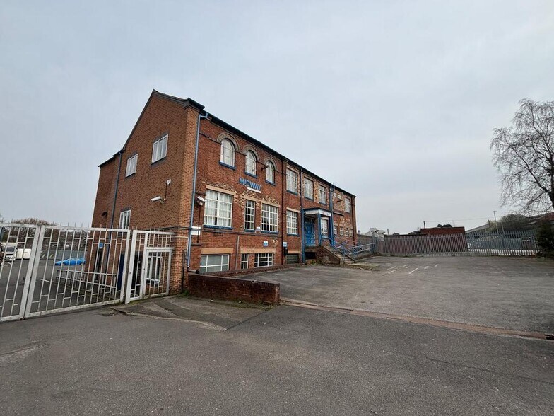 Sutherland Rd, Stoke On Trent à louer - Photo du bâtiment - Image 2 de 23