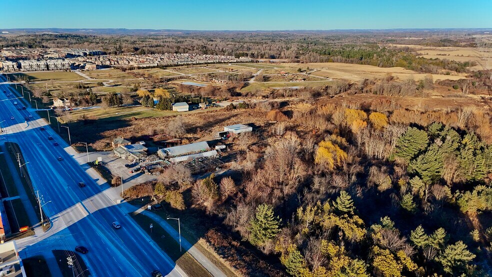 2459 Brock Rd, Pickering, ON à vendre - Photo du bâtiment - Image 3 de 27