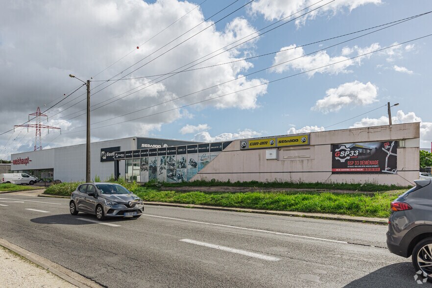270 Avenue Jean Mermoz, Eysines for lease - Primary Photo - Image 1 of 2