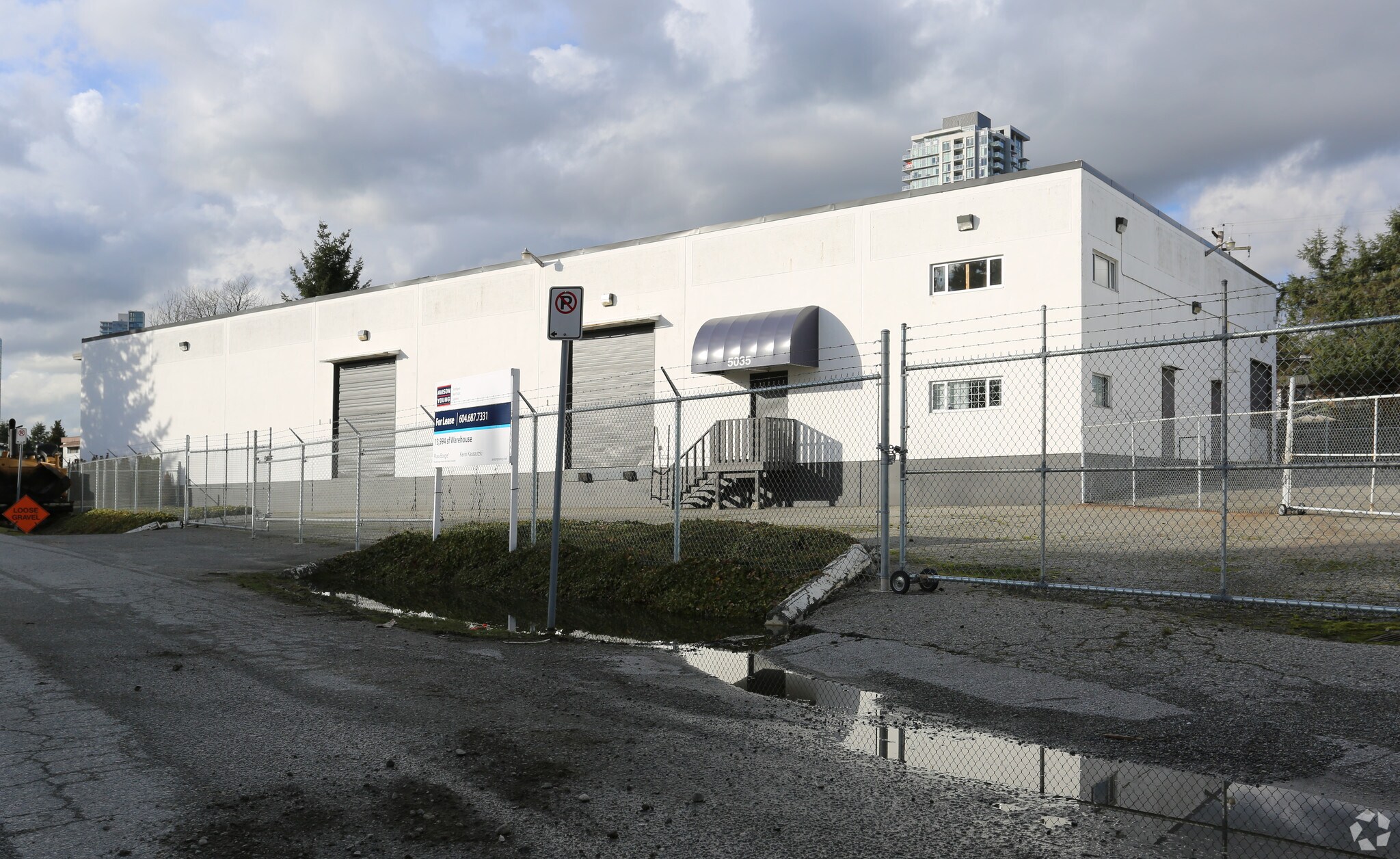 5035 Beresford St, Burnaby, BC à vendre Photo principale- Image 1 de 1