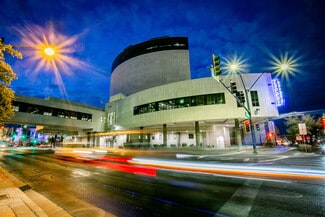 Plus de détails pour 400 E Stewart Ave, Las Vegas, NV - Bureau à louer