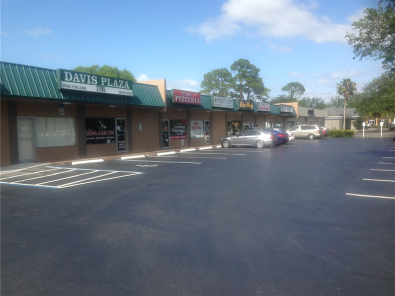 2795 Davis Blvd, Naples, FL à louer - Photo du bâtiment - Image 3 de 3