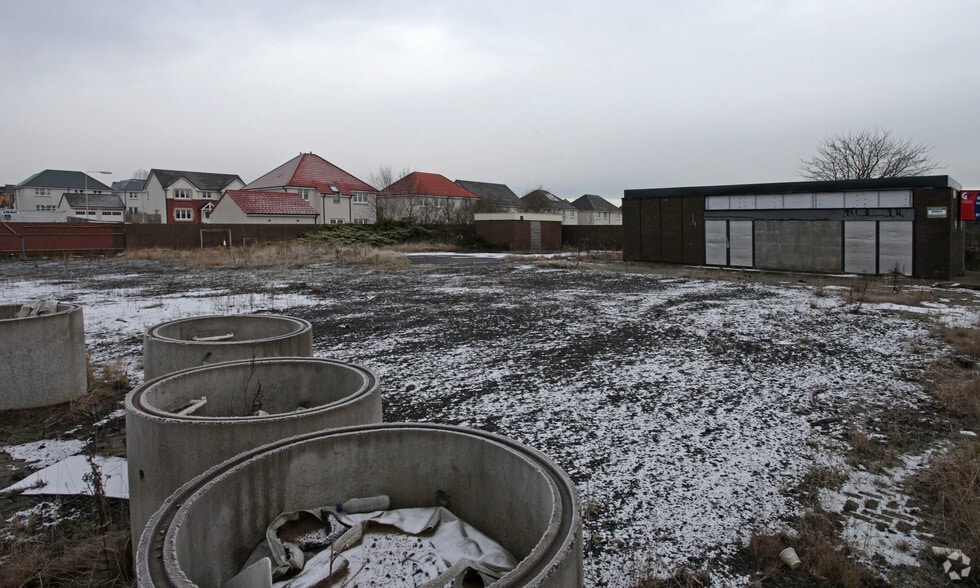 Chapel Level, Kirkcaldy for lease - Building Photo - Image 2 of 4