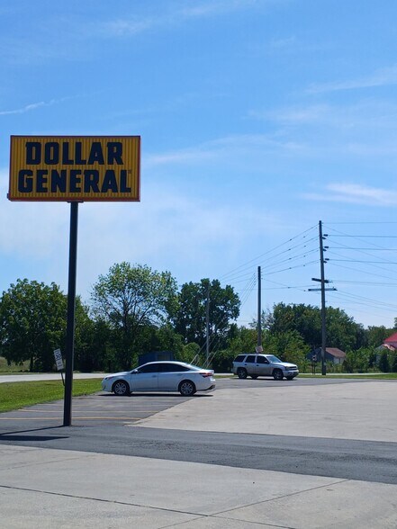 605 Holly St, Pleasanton, KS à vendre - Photo du bâtiment - Image 2 de 9