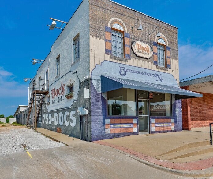 113 N Main St, Muenster, TX à vendre - Photo du bâtiment - Image 3 de 28