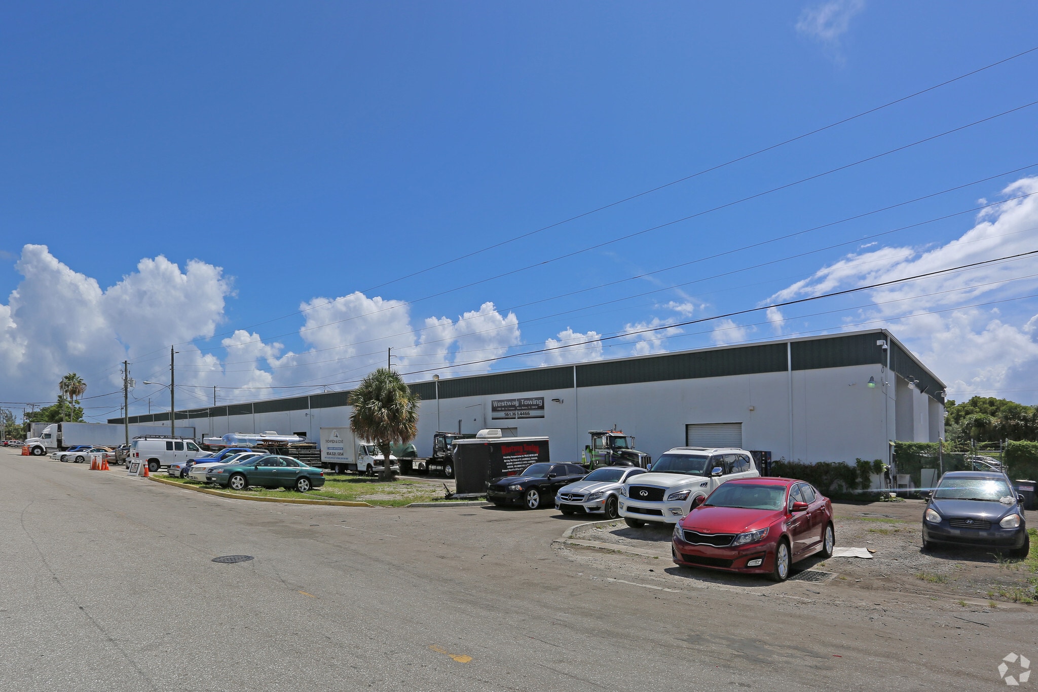 1700-1800 NW 1st Ave, Boca Raton, FL for lease Primary Photo- Image 1 of 22