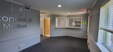 3630 Hill Blvd, Jefferson Valley, NY for lease Interior Photo- Image 2 of 74