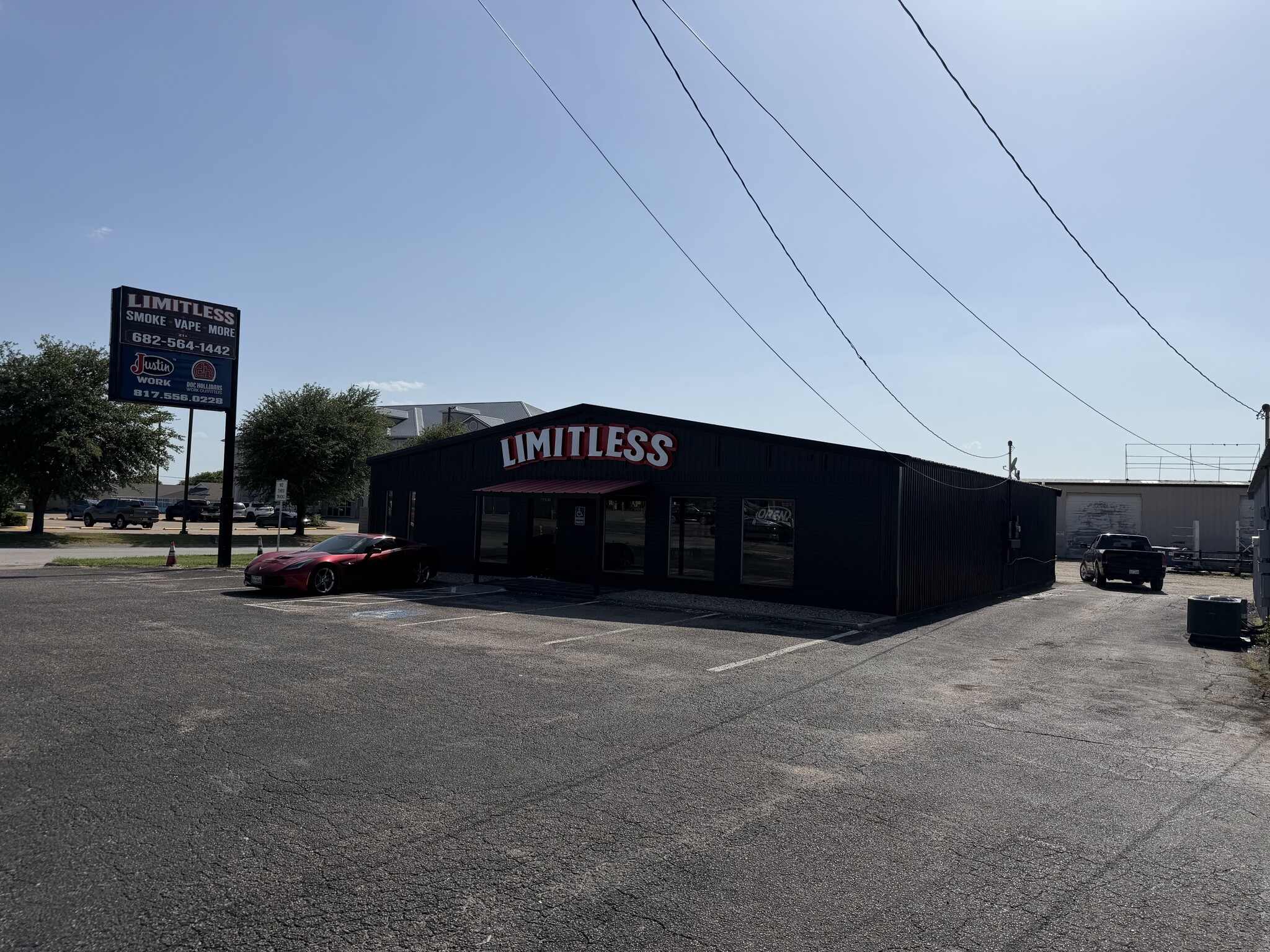 2201 N Main St, Cleburne, TX for lease Building Photo- Image 1 of 19