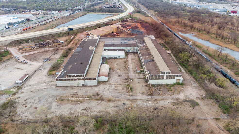 2800 E Dunes Hwy, Gary, IN à louer - Photo du bâtiment - Image 2 de 29