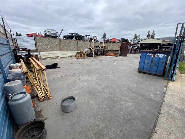 3513 Recycle Rd, Rancho Cordova, CA à louer - Photo du bâtiment - Image 2 de 12