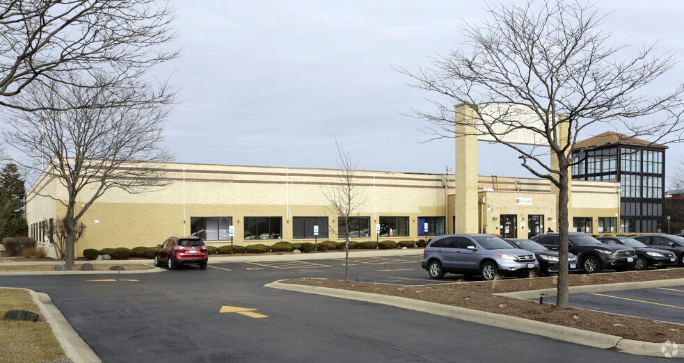 7455 Jensen Blvd, Hanover Park, IL à vendre - Photo principale - Image 1 de 6