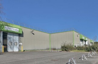 Plus de détails pour Local d'activités à louer