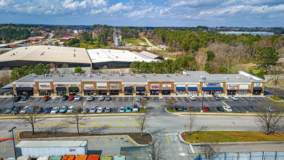 3885 Mundy Mill Rd, Oakwood, GA for sale - Building Photo - Image 3 of 16