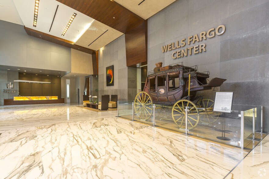 333 SE 2nd Ave, Miami, FL à louer - Photo intérieure - Image 3 de 12