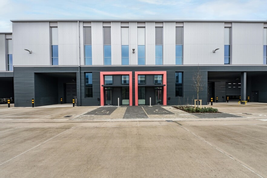 Lilford Rd, London for lease - Building Photo - Image 1 of 22