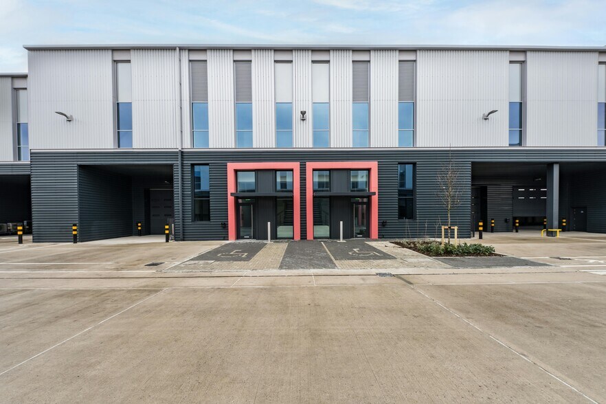 Lilford Rd, Londres à louer - Photo du bâtiment - Image 1 de 22