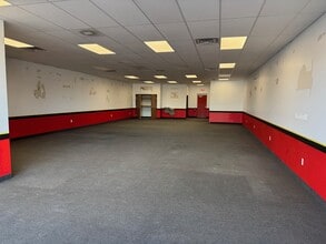 21872-21968 23 Mile Rd, Macomb Township, MI for lease Interior Photo- Image 1 of 4