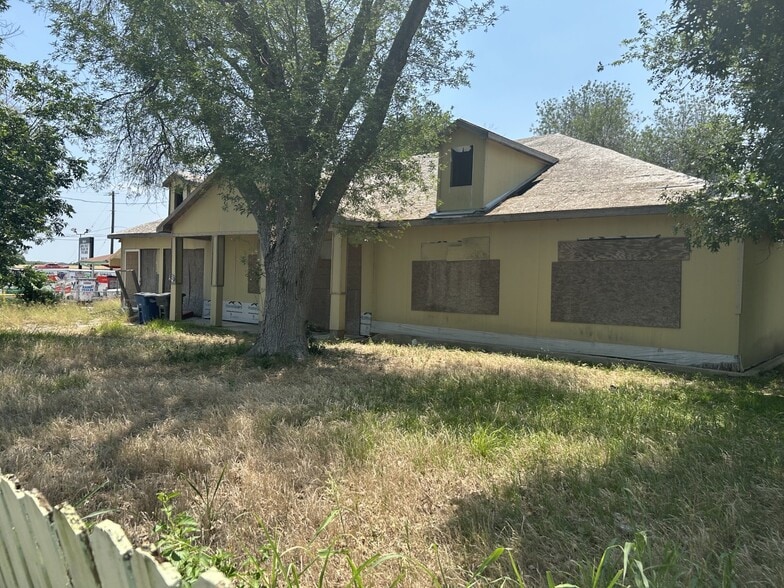 1350 Huisache Ave, New Braunfels, TX for sale - Building Photo - Image 2 of 6