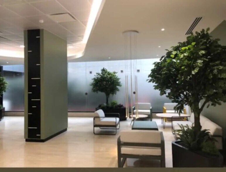 177-185 Rue De Bercy, Paris for lease - Interior Photo - Image 3 of 17