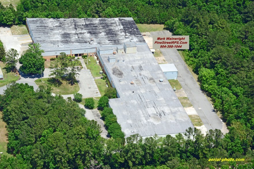 6600-6660 Suemac Plz, Jacksonville, FL à louer - Photo du bâtiment - Image 2 de 5