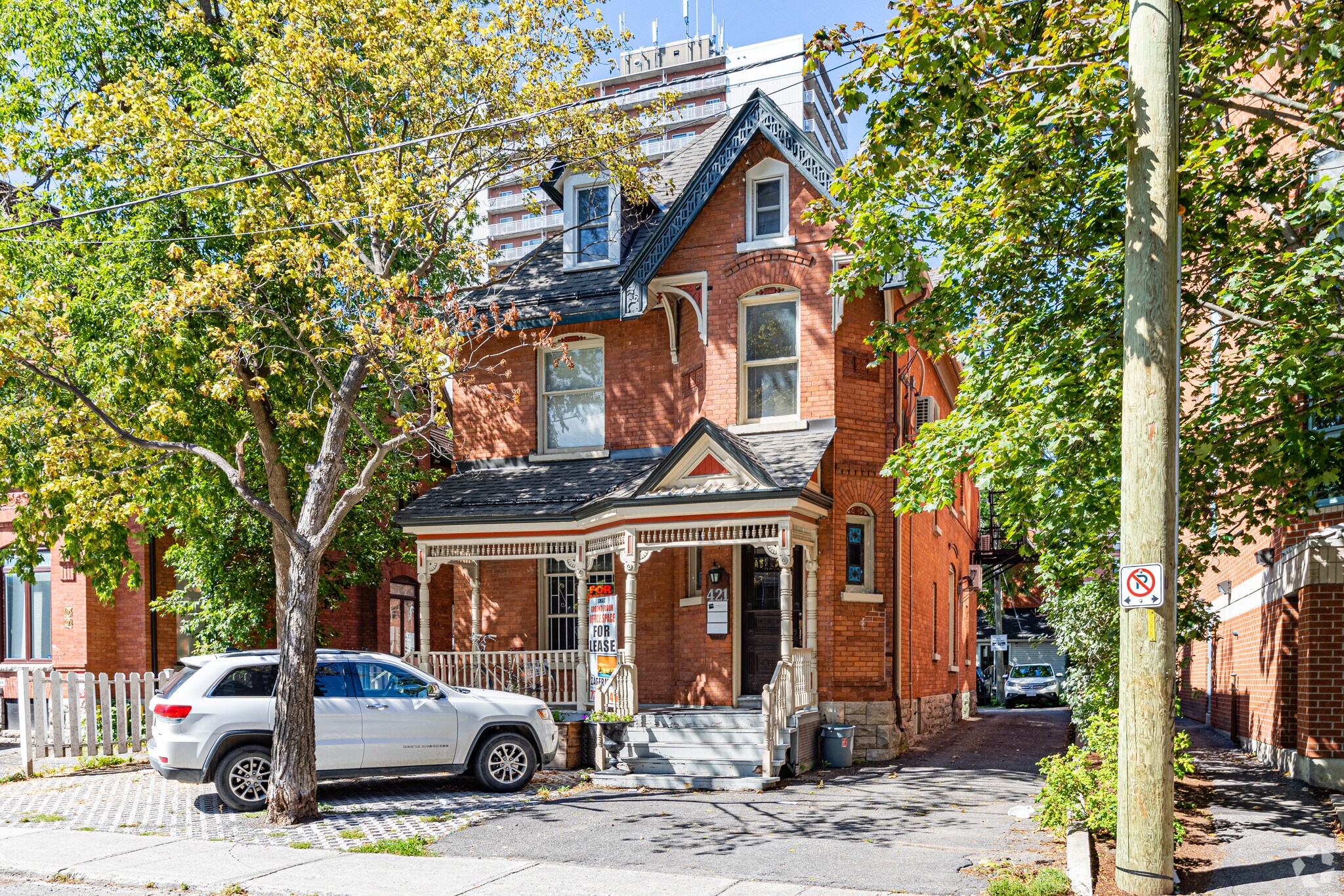 421 Gilmour St, Ottawa, ON for sale Primary Photo- Image 1 of 1