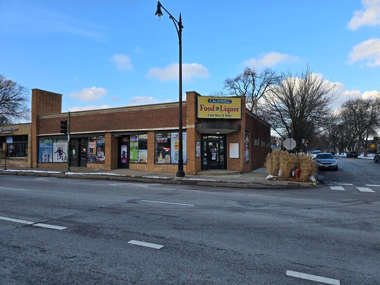 4132-4138 W Peterson Ave, Chicago, IL for sale - Building Photo - Image 2 of 28
