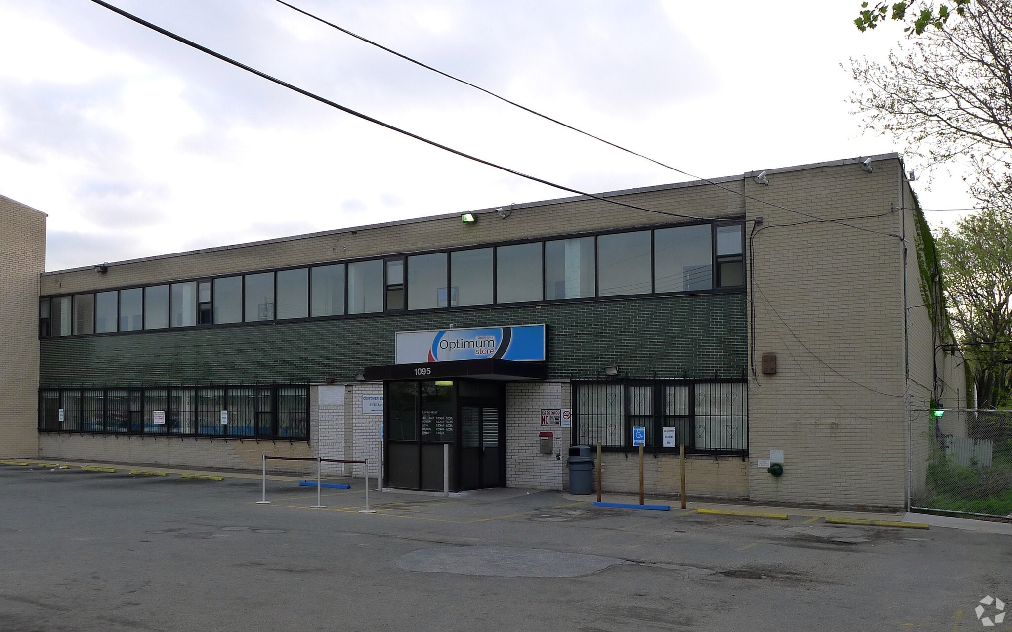 1095 E 45th St, Brooklyn, NY for lease Primary Photo- Image 1 of 7