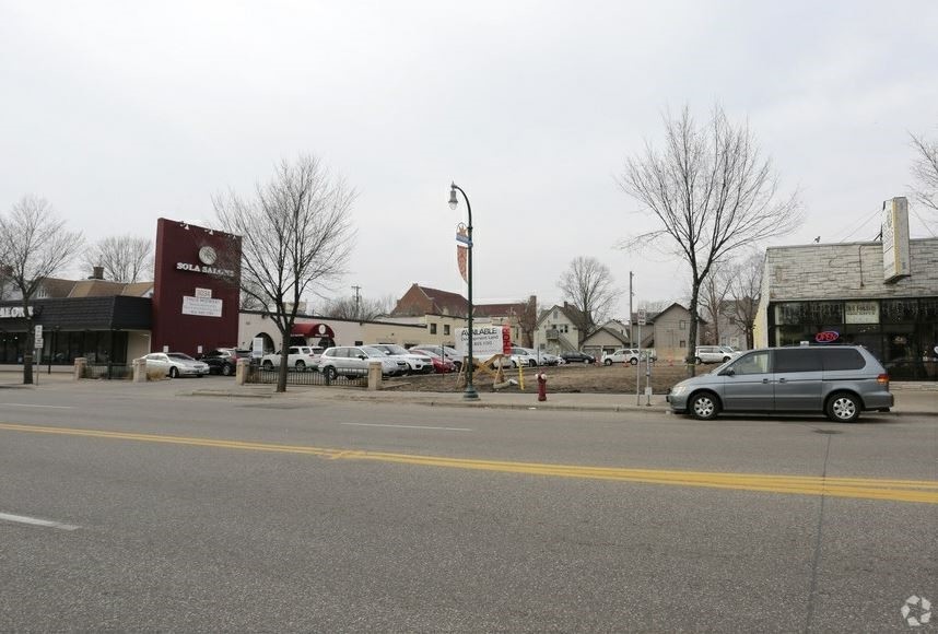 3020 Lyndale Ave S, Minneapolis, MN for sale - Building Photo - Image 2 of 5