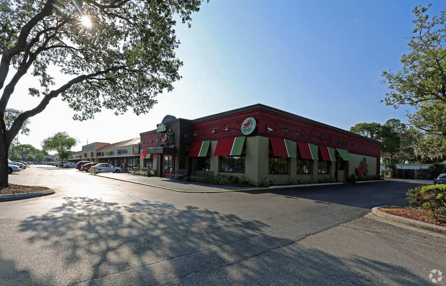 1903-1949 W Brandon Blvd, Brandon, FL for lease - Building Photo - Image 2 of 6