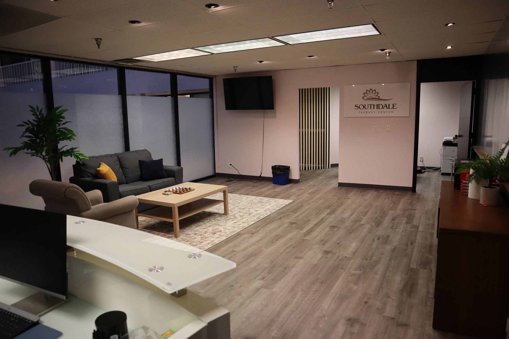 7101 York Ave S, Edina, MN à louer Photo intérieure- Image 1 de 3