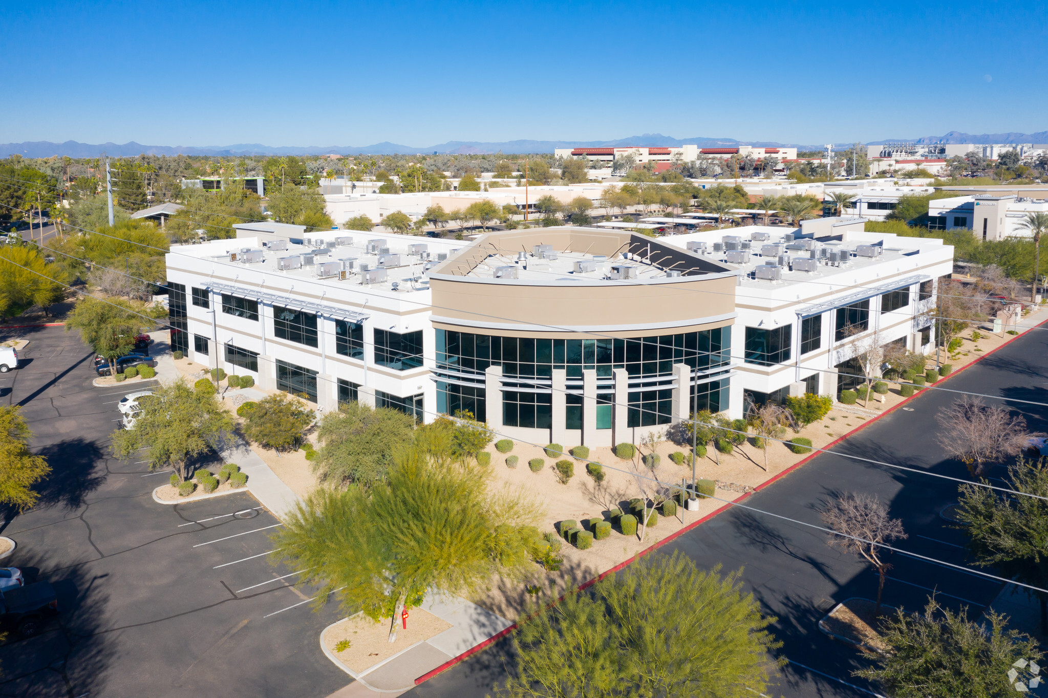 5710 W Chandler Blvd, Chandler, AZ à vendre Photo principale- Image 1 de 1