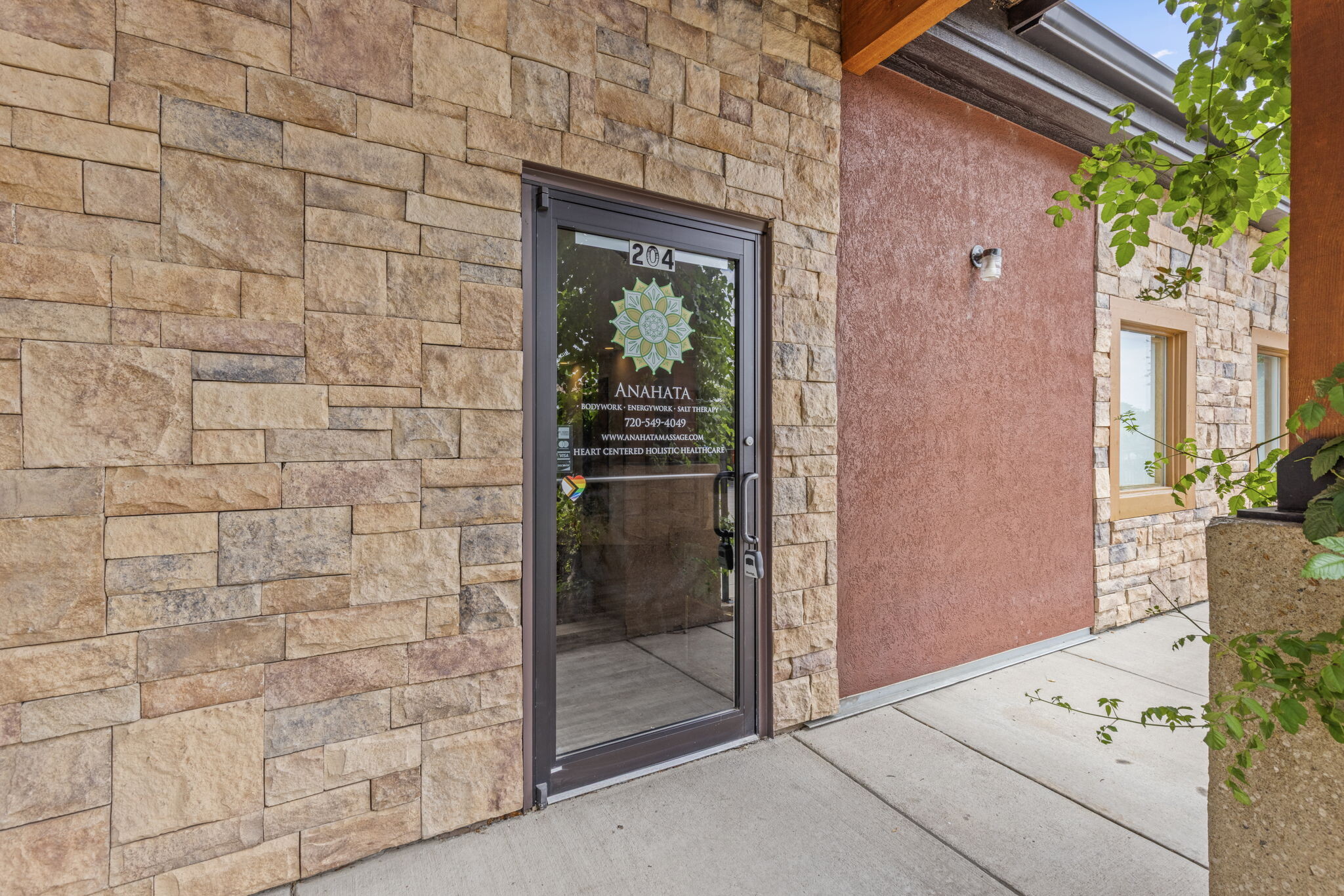 2130 Mountain View Ave, Longmont, CO for lease Interior Photo- Image 1 of 11