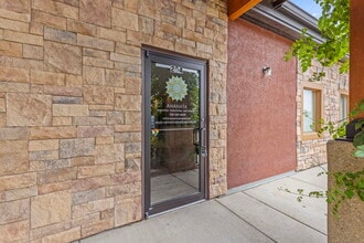 2130 Mountain View Ave, Longmont, CO for lease Interior Photo- Image 1 of 11