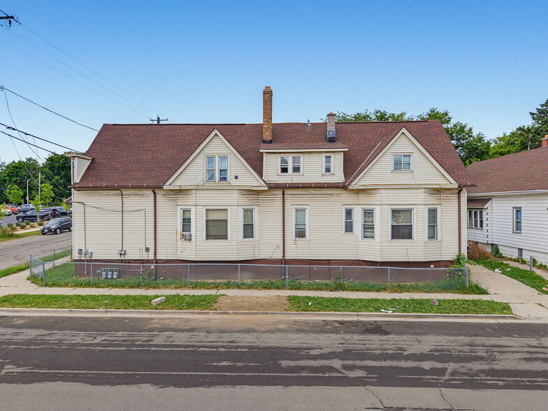 18-unit South Side Multifamily Portfolio portfolio of 1 properties for sale on LoopNet.ca - Building Photo - Image 1 of 30