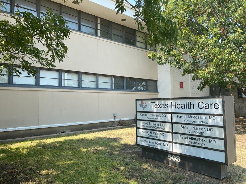 508 Adams St, Fort Worth, TX à louer - Photo principale - Image 1 de 5