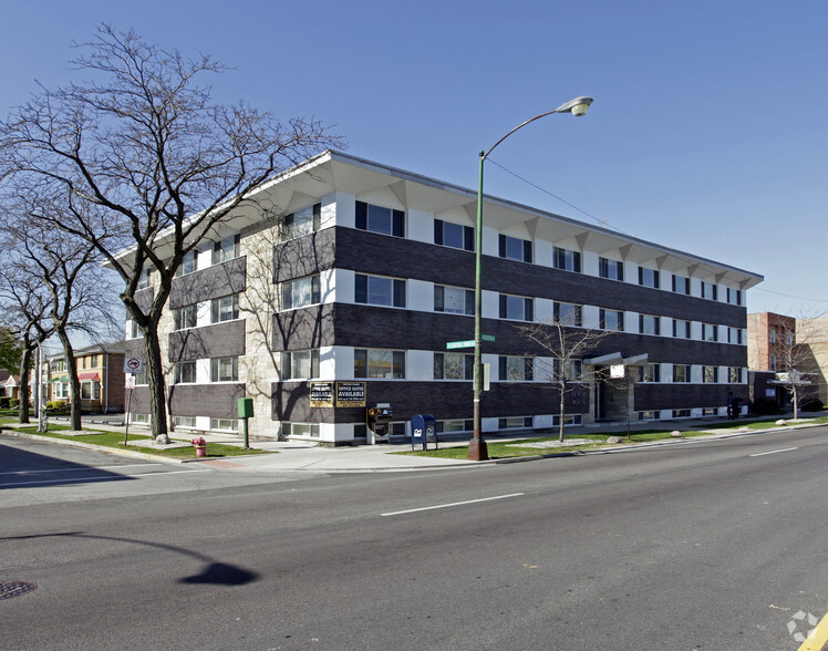 3601 W Devon Ave, Chicago, IL for sale - Primary Photo - Image 1 of 1