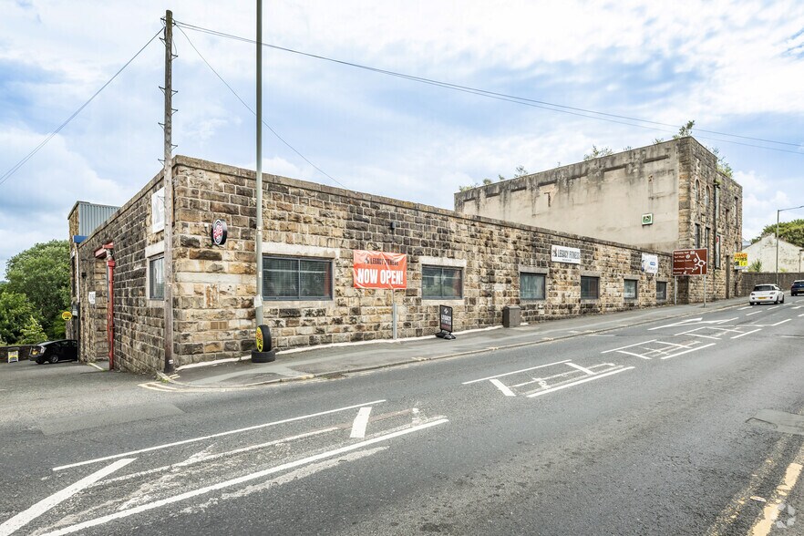 Trafalgar St, Burnley à louer - Photo principale - Image 1 de 2