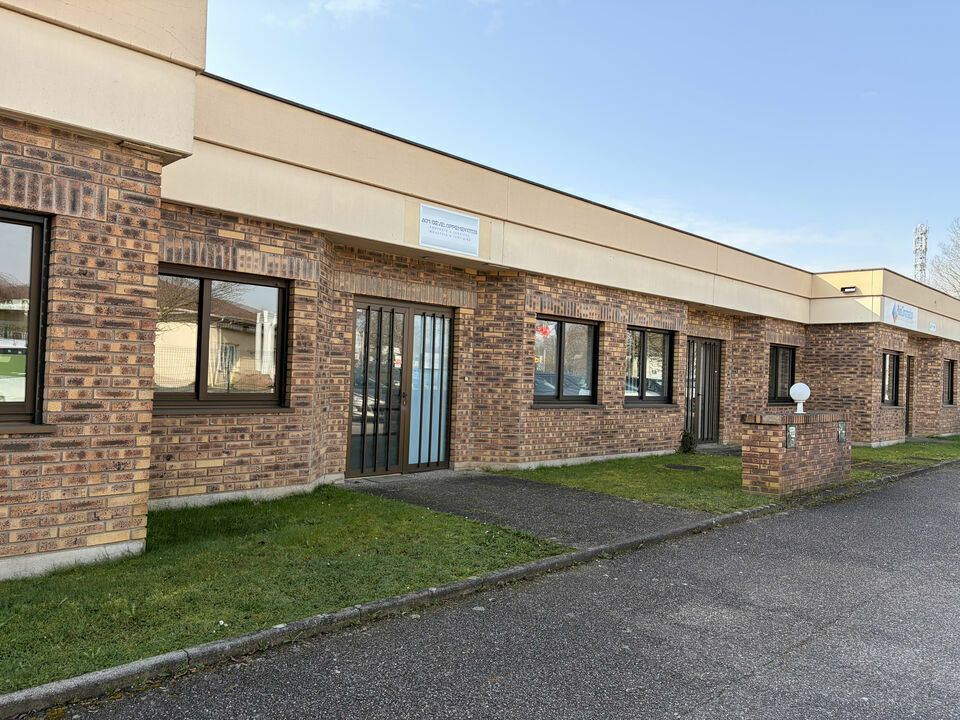 12 Rue Jean Monnet, Eckbolsheim for lease Building Photo- Image 1 of 13