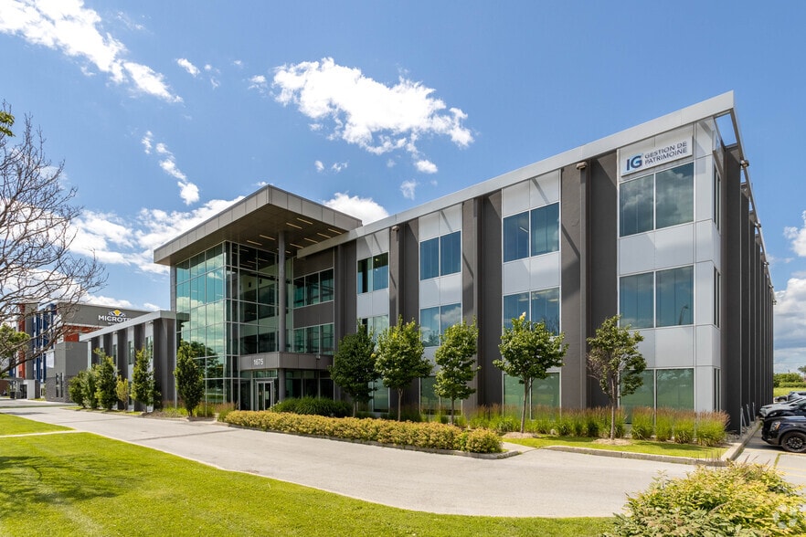 1675 Hwy Trans-Canada, Dorval, QC for lease - Primary Photo - Image 1 of 4