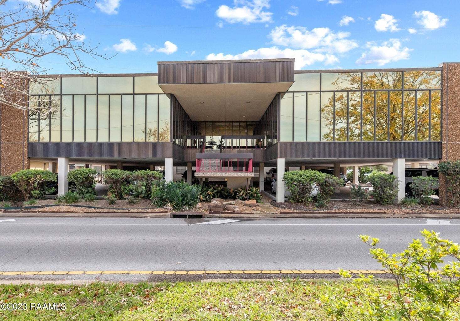 969 Coolidge St, Lafayette, LA for lease Primary Photo- Image 1 of 22