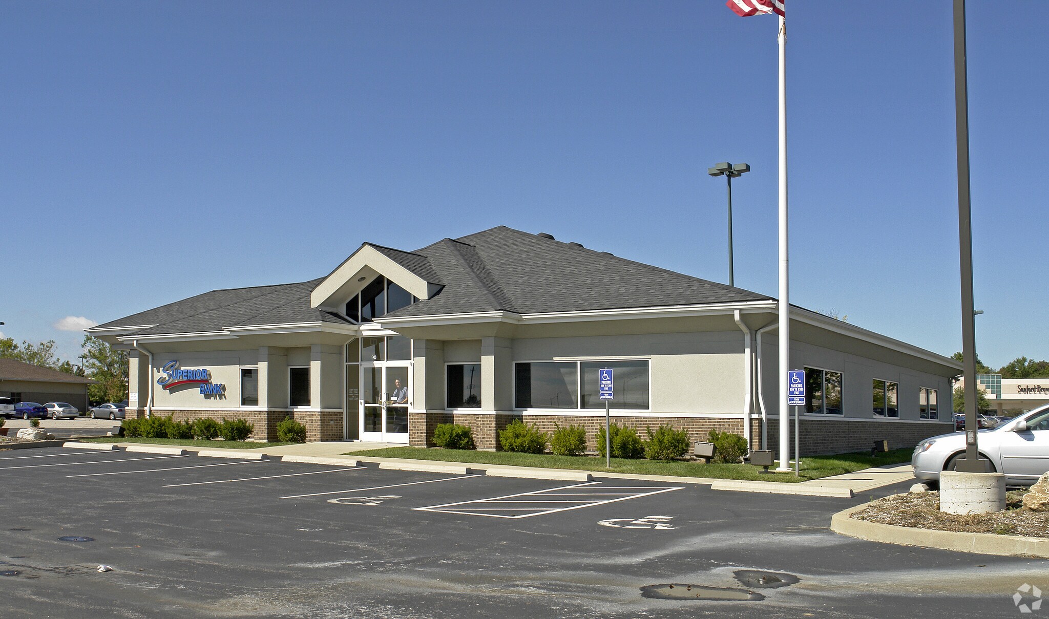 90 Village Square Shop Ctr, Hazelwood, MO à vendre Photo principale- Image 1 de 3