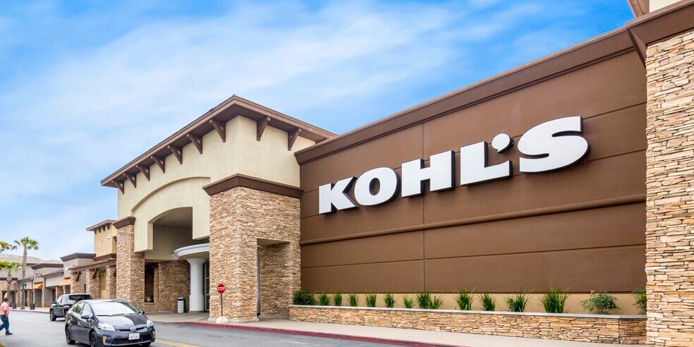 450-590 Hidden Valley Pky, Corona, CA à louer - Photo du bâtiment - Image 1 de 20