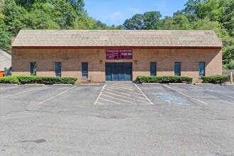 4460 Steubenville Pike, Pittsburgh, PA for lease Building Photo- Image 1 of 11